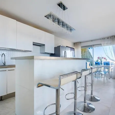 Apartament Sea And Sky 8 Personnes *