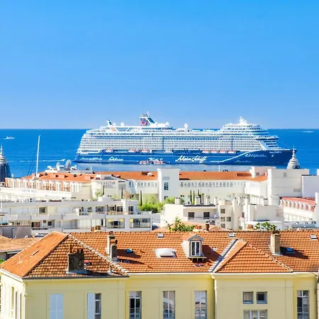 Sea And Sky 8 Personnes شقة